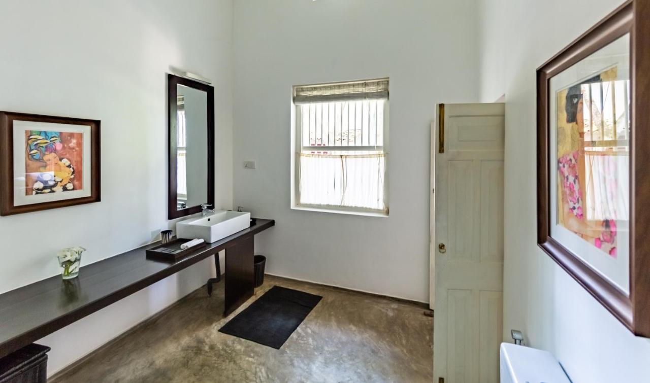 Taru Villas 906 - Hikkaduwa Ngoại thất bức ảnh