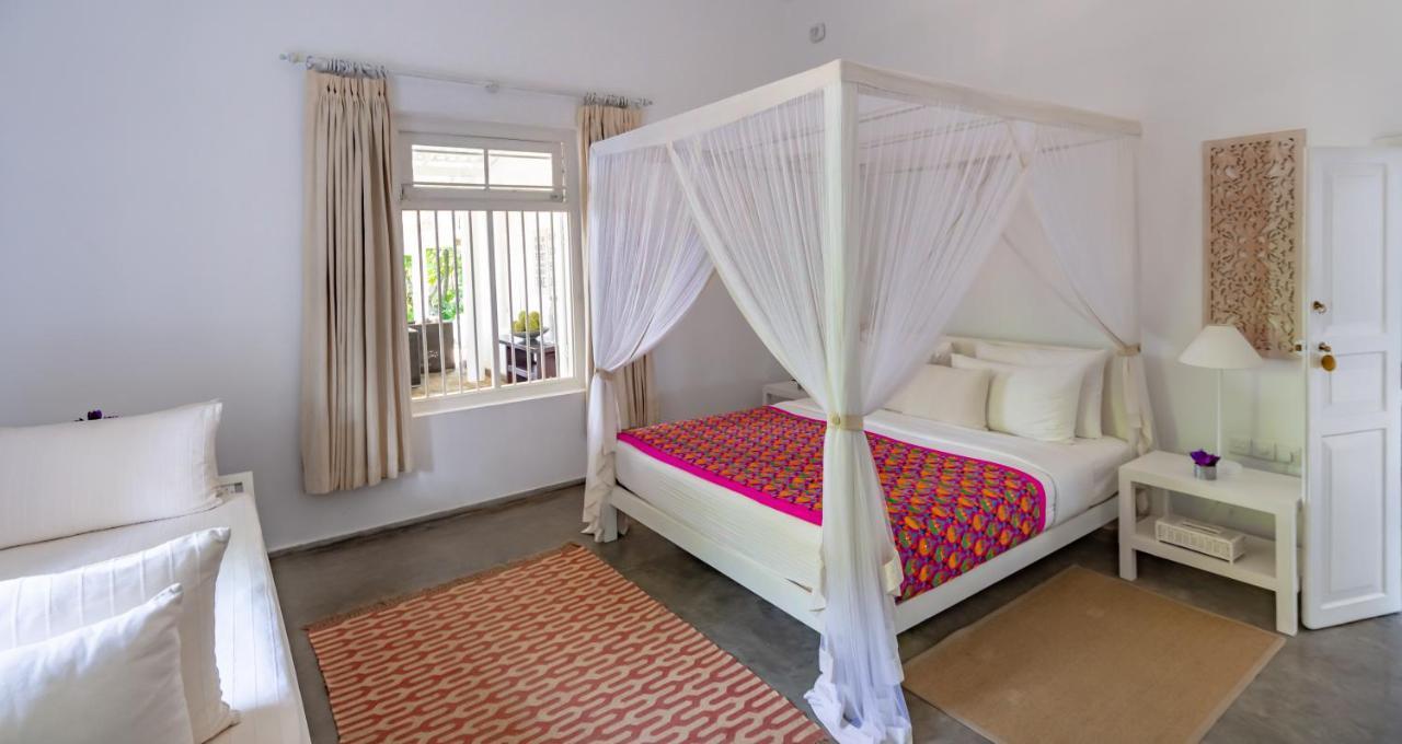Taru Villas 906 - Hikkaduwa Ngoại thất bức ảnh